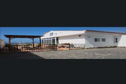 Villa venta en Los Cristianos, Arona, Santa Cruz de Tenerife, Tenerife. 